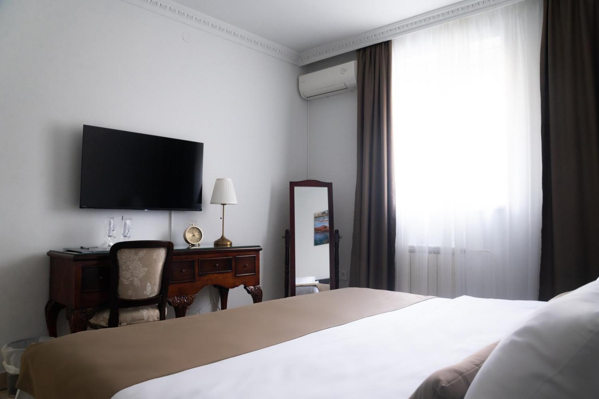 Hotel Jardin Beograd Ngoại thất bức ảnh