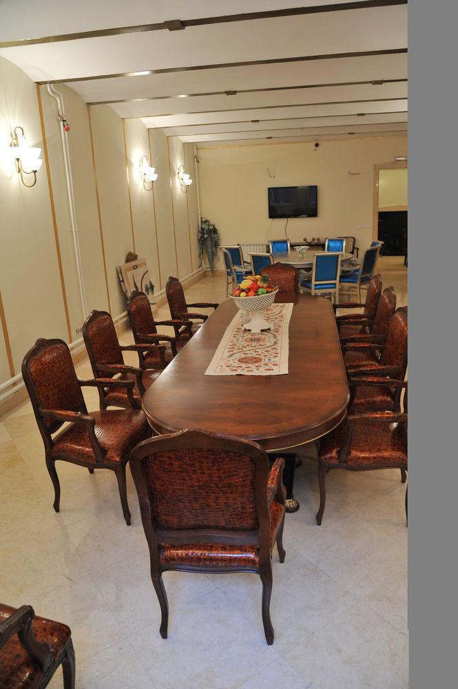 Hotel Jardin Beograd Ngoại thất bức ảnh
